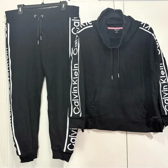 Calvin Klein Black Performance Jacket - Picture 3 of 10